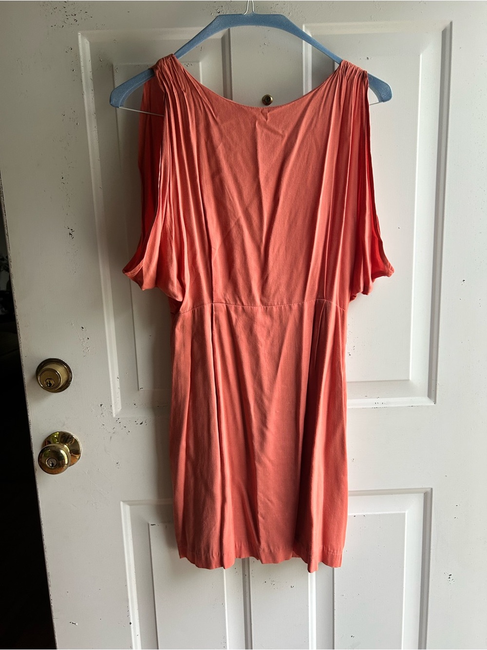 BB Dakota Women’s Coral Cold-Shoulder Dress, size 4